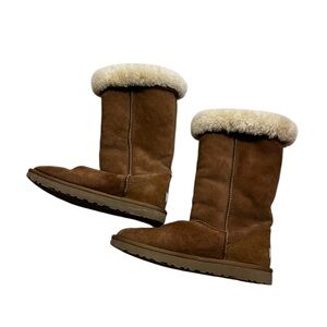 UGG 5815 Classic Tall Boots Womens 9 Chestnut Suede Shearling Cozy Warm Timeless